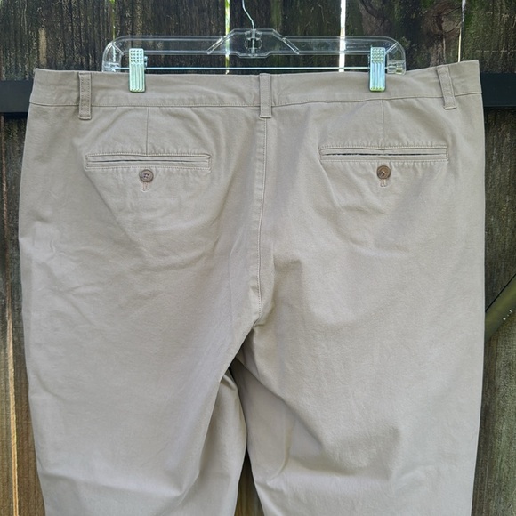 Bonobos The Chino 2.0 slim fit khaki pants, size 40 x 36 - Picture 6 of 9